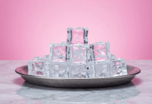 Premium Clarity Ice Cubes in Dubai for 5-Star Hotel Beverages